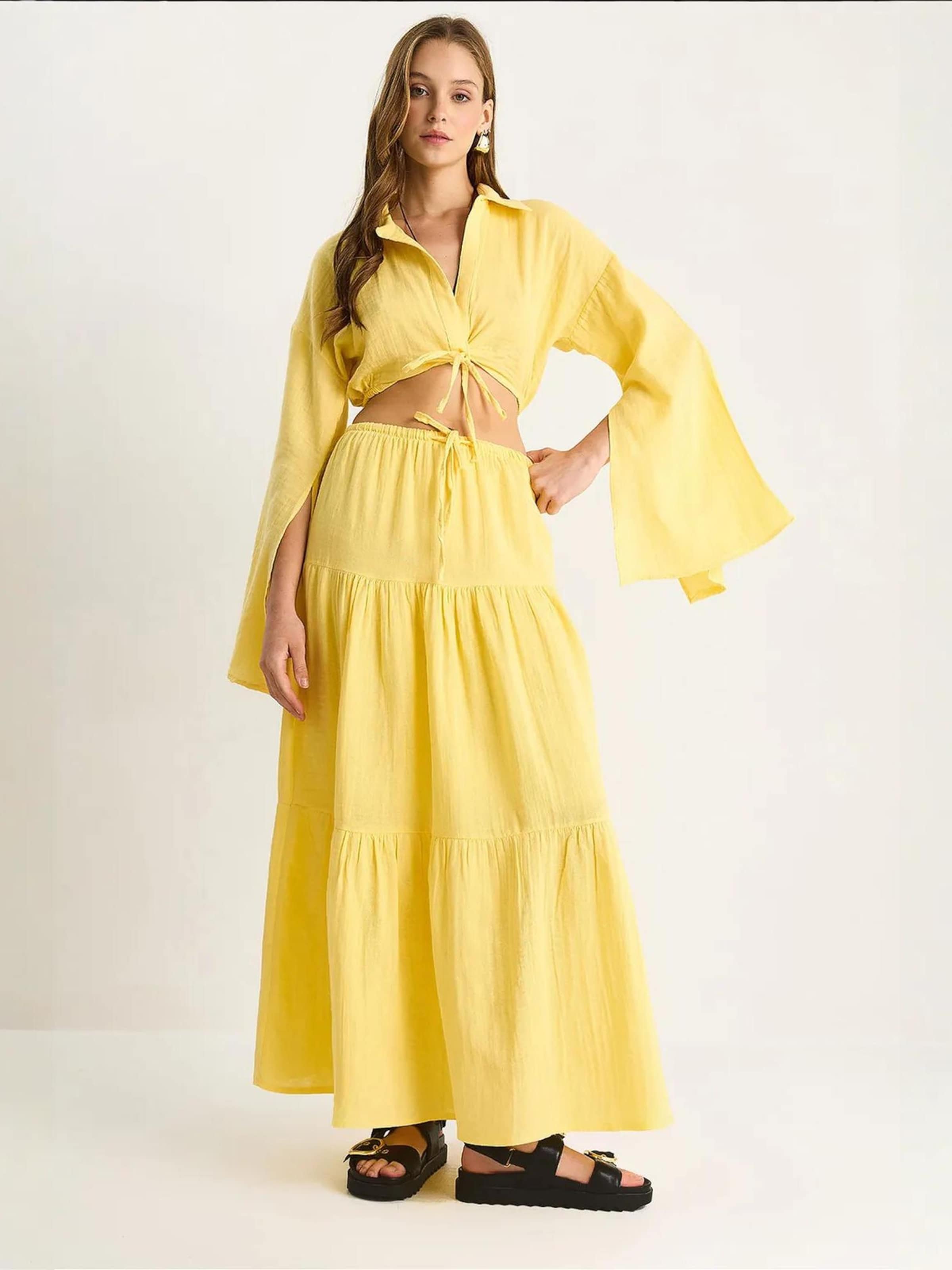 Bianco Lucci Workwear в желтом цвете
Bianco Lucci Workwear в желтом цвете