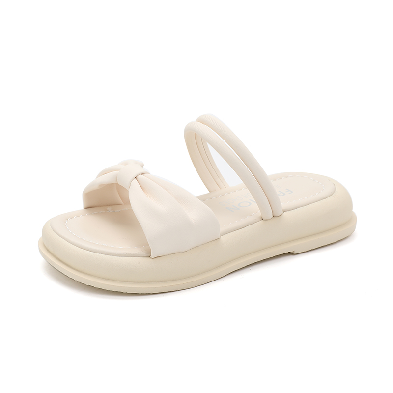 Детские шлепанцы для улицы TONYBEAR, экрю
Детские шлепанцы для улицы TONYBEAR, экрю