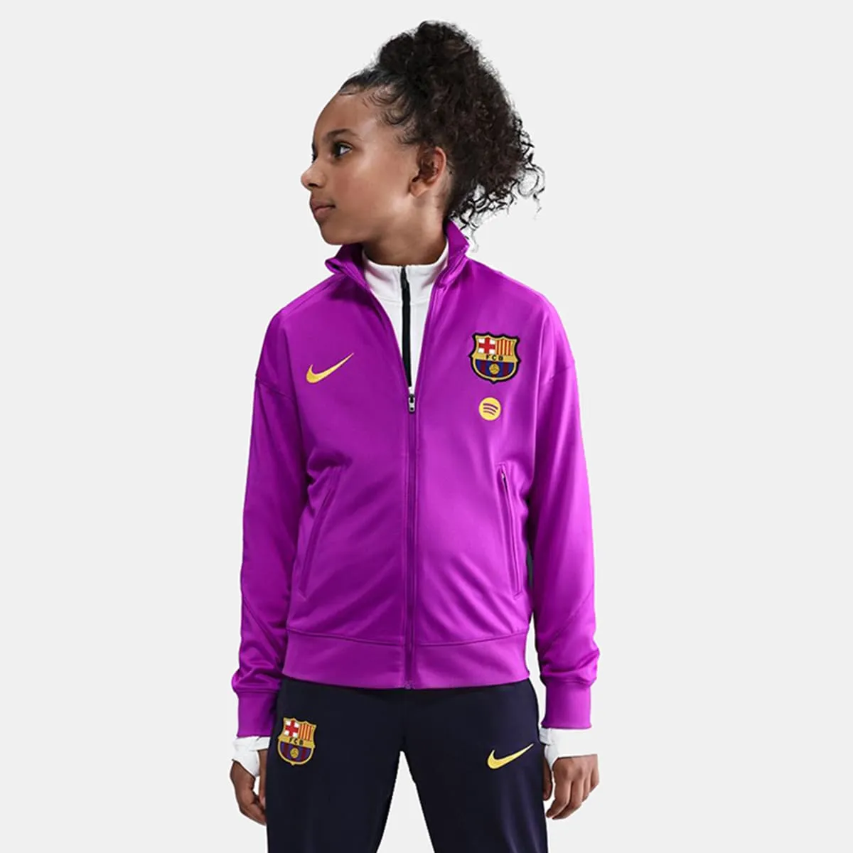 Детский спортивный костюм FC Barcelona 2025-2026 Strike Nike, фиолетовый
Детский спортивный костюм FC Barcelona 2025-2026 Strike Nike, фиолетовый