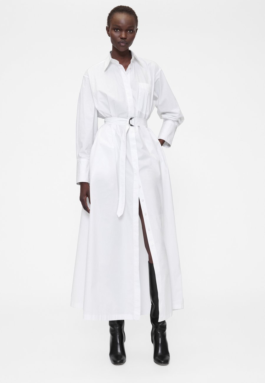 Платье GAP GAPSTUDIO POPLIN BELTED MAXI SHIRTDRESS, Optic White/White Denim
Платье GAP GAPSTUDIO POPLIN BELTED MAXI SHIRTDRESS, Optic White/White Denim