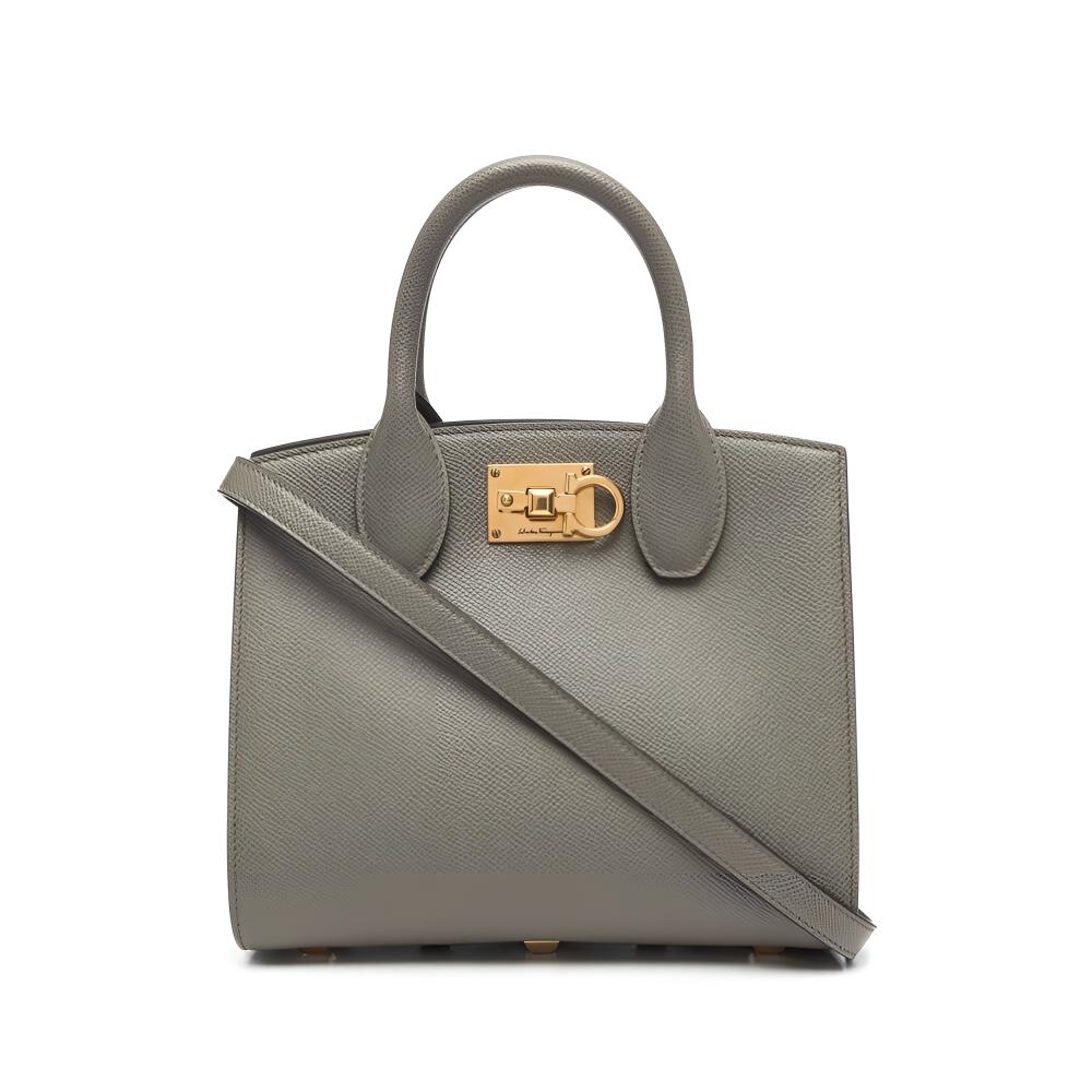 Ferragamo Сумка студийная
Ferragamo Сумка студийная