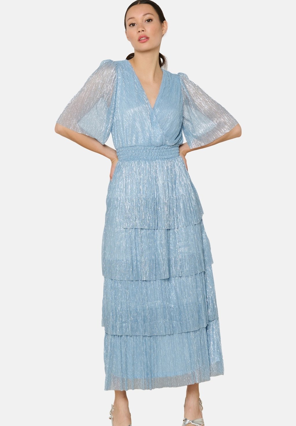 Платье макси SHINY LolaLiza, светло-голубой
Платье макси SHINY LolaLiza, светло-голубой