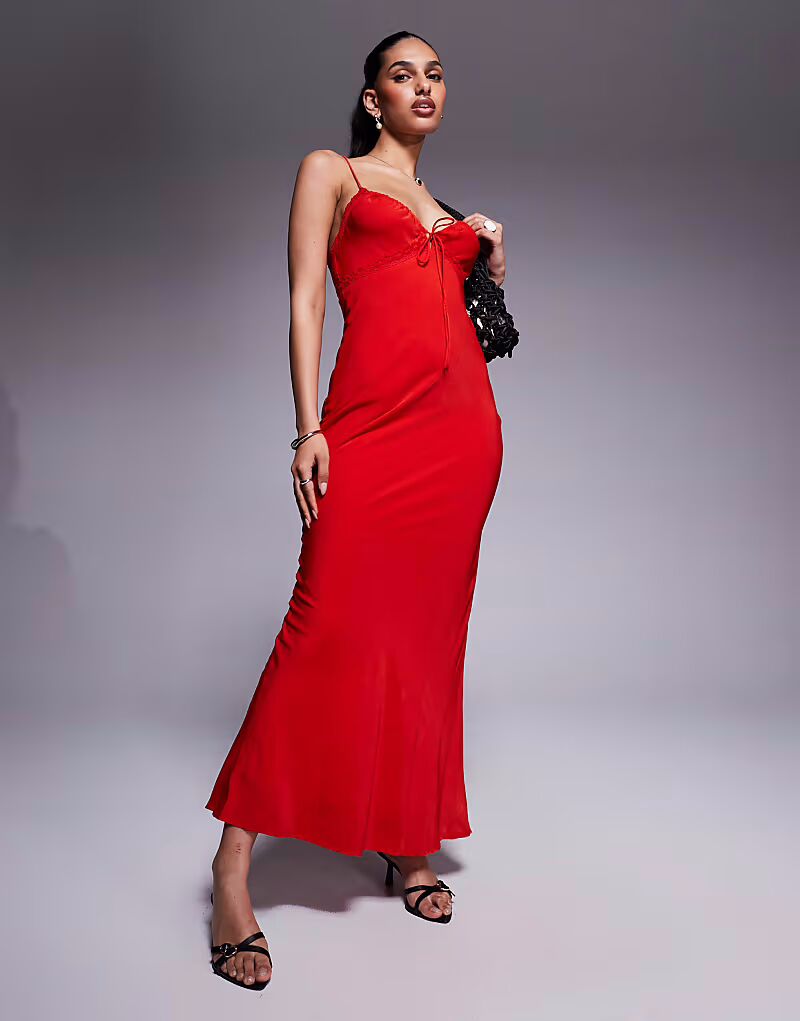 Платье макси Princess Polly из атласа с кружевной отделкой и завязками спереди красного цвета
Платье макси Princess Polly из атласа с кружевной отделкой и завязками спереди красного цвета