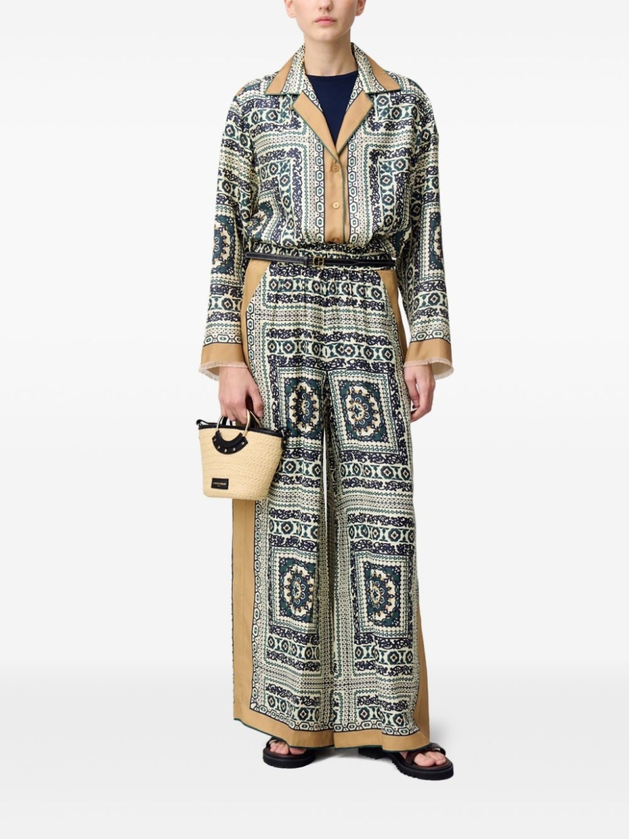 Claudie Pierlot брюки широкого кроя с принтом, нейтральный цвет
Claudie Pierlot брюки широкого кроя с принтом, нейтральный цвет