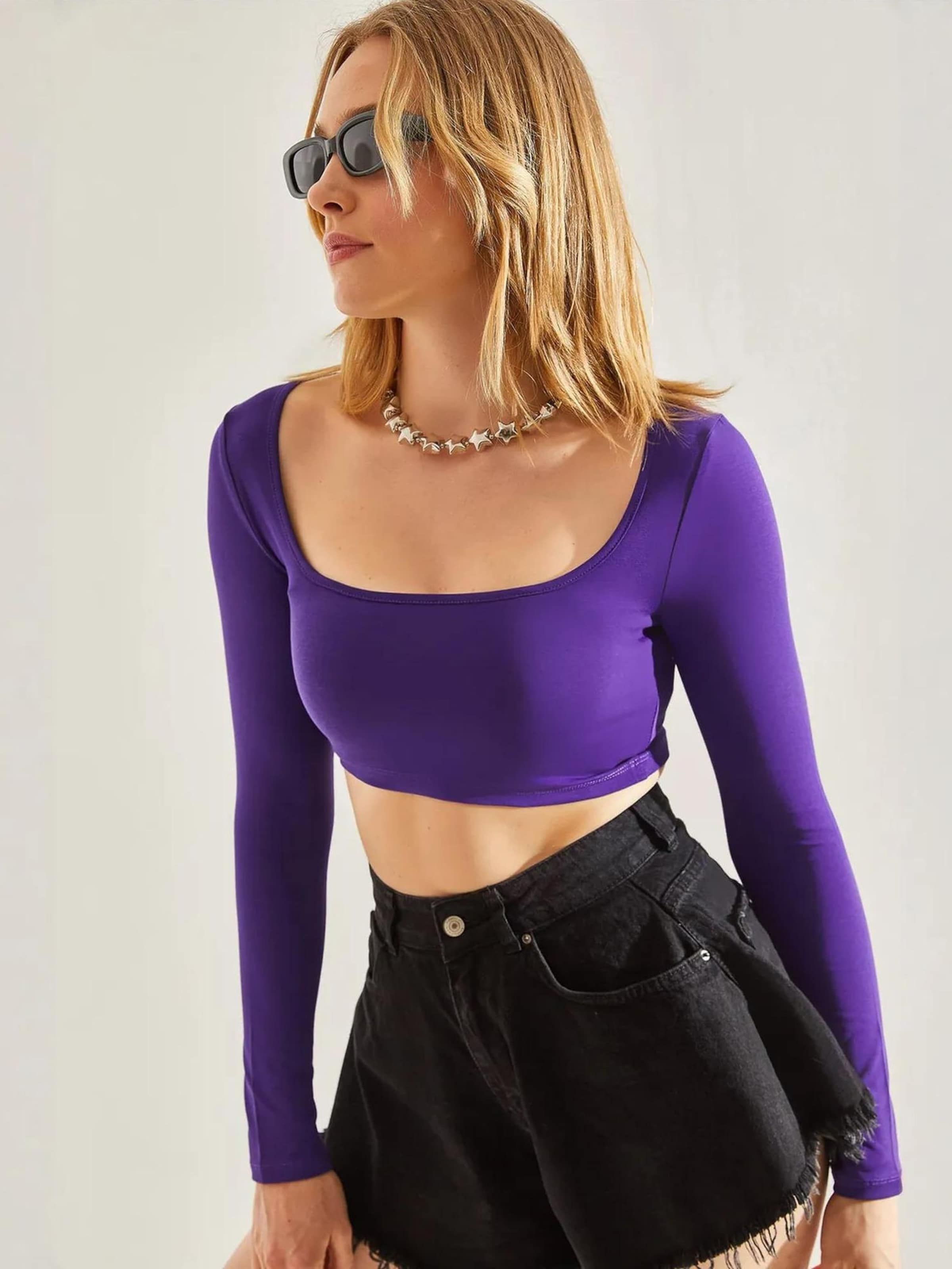 Bianco Lucci Топ в фиолетовом цвете
Bianco Lucci Топ в фиолетовом цвете