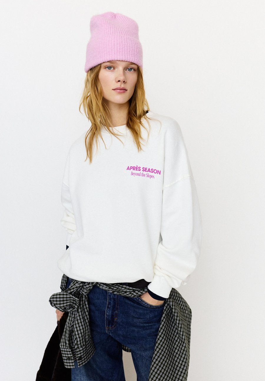 Толстовка PULL&BEAR Sweatshirt, Stone
Толстовка PULL&BEAR Sweatshirt, Stone