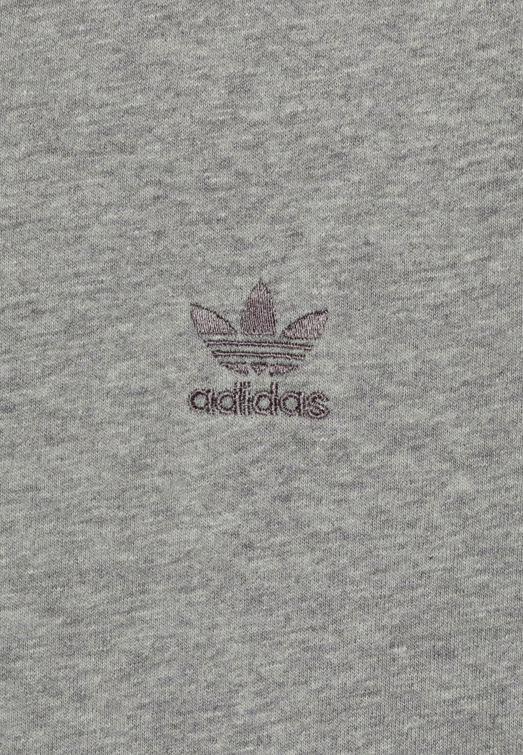 Базовая футболка adidas Originals, пестрый светло-серый Tee Junior Unisex
Базовая футболка adidas Originals, пестрый светло-серый Tee Junior Unisex