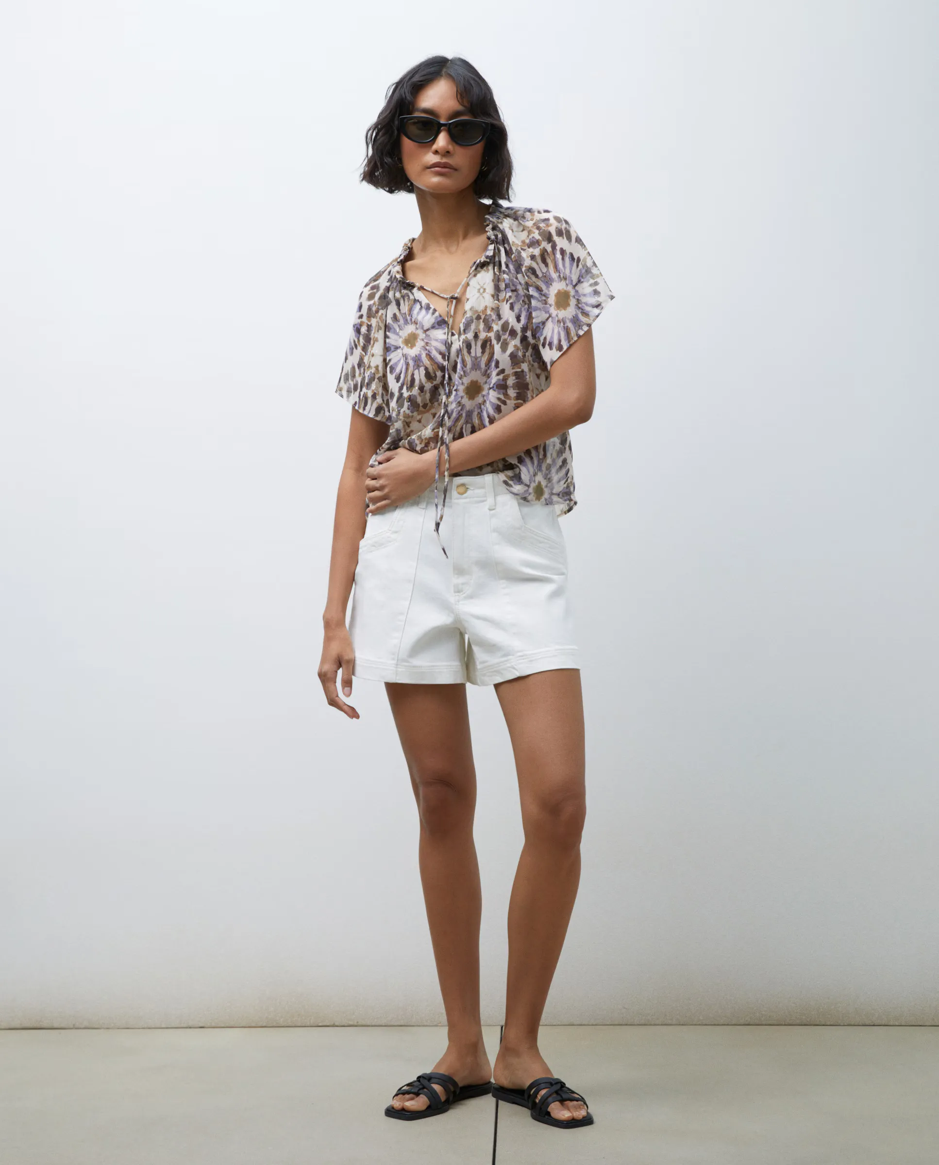 Женские бермуды с передним швом Tintoretto, белый
Женские бермуды с передним швом Tintoretto, белый