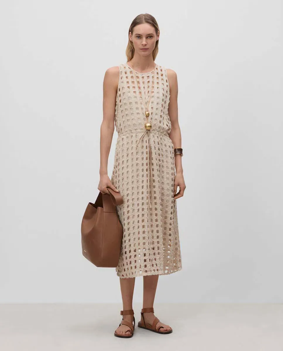 Платье миди высечного кроя Simorra, бежевый
Платье миди высечного кроя Simorra, бежевый
