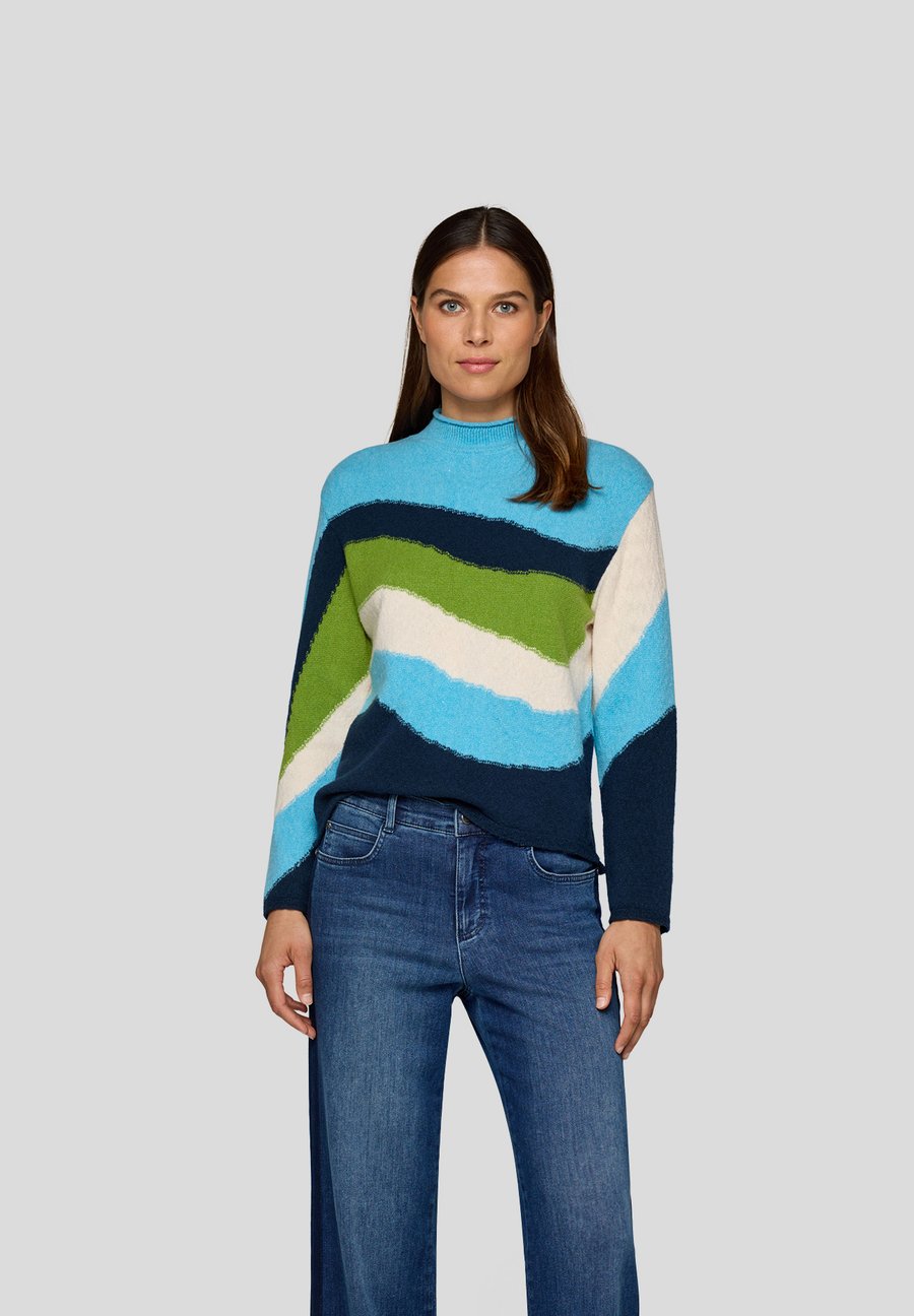 Джемпер Rabe MOUNTAIN LAKE, Opal/Dark Blue
Джемпер Rabe MOUNTAIN LAKE, Opal/Dark Blue