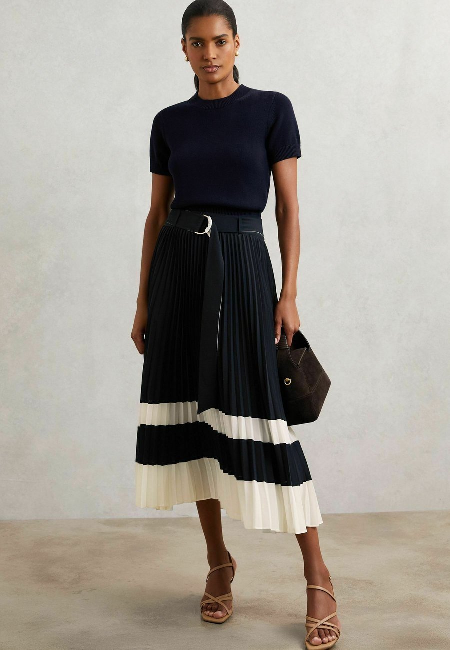 Юбка Reiss A-line skirt, Navy Ivory/Blue
Юбка Reiss A-line skirt, Navy Ivory/Blue
