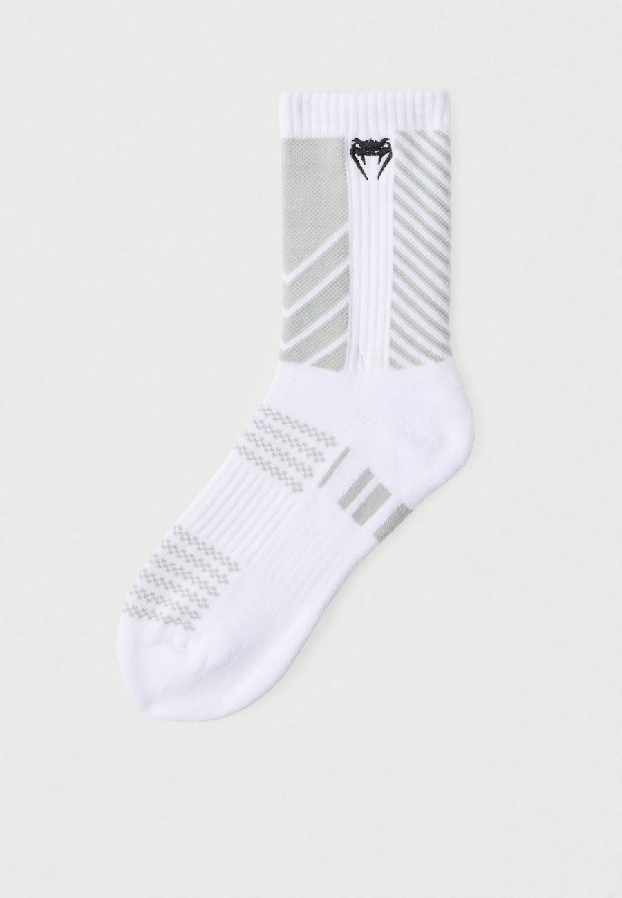 Носки Venum VENUM VECTOR SOCKS UNISEX, White/Grey/White
Носки Venum VENUM VECTOR SOCKS UNISEX, White/Grey/White