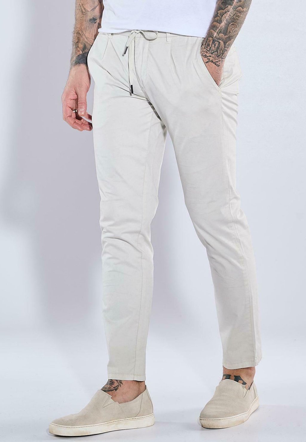 Брюки Emilio Adani, молочный
Брюки Emilio Adani, молочный