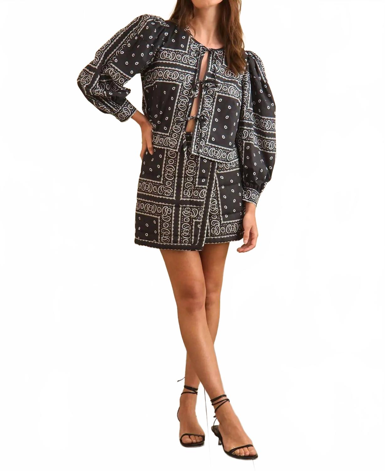 HUNTER BELL Мини-юбка Powell в черном цвете
HUNTER BELL Мини-юбка Powell в черном цвете