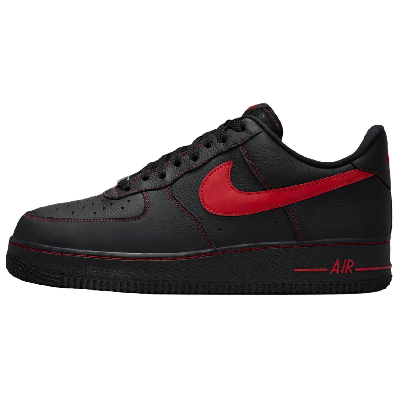 Nike Кроссовки Air Force 1 Breathable Low top для скейтбординга мужские, черные с красным
Nike Кроссовки Air Force 1 Breathable Low top для скейтбординга мужские, черные с красным