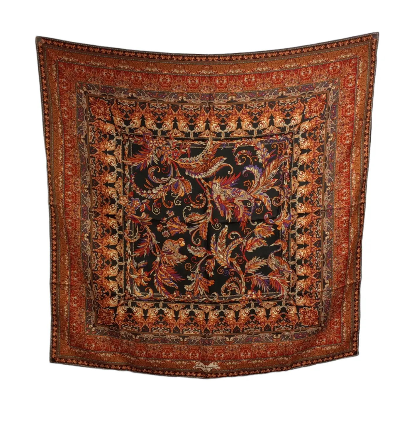 SALVATORE FERRAGAMO Женский 715556 Шелковый шарф с принтом, цвет multi
SALVATORE FERRAGAMO Женский 715556 Шелковый шарф с принтом, цвет multi