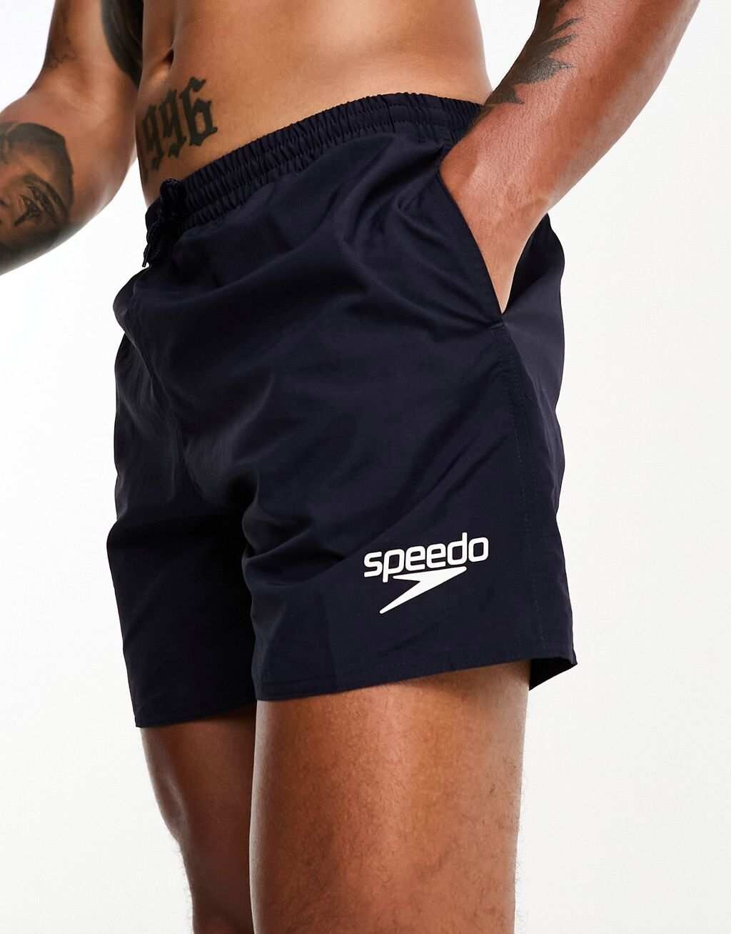 Темно-синие водные шорты 16 дюймов Speedo Essentials
Темно-синие водные шорты 16 дюймов Speedo Essentials