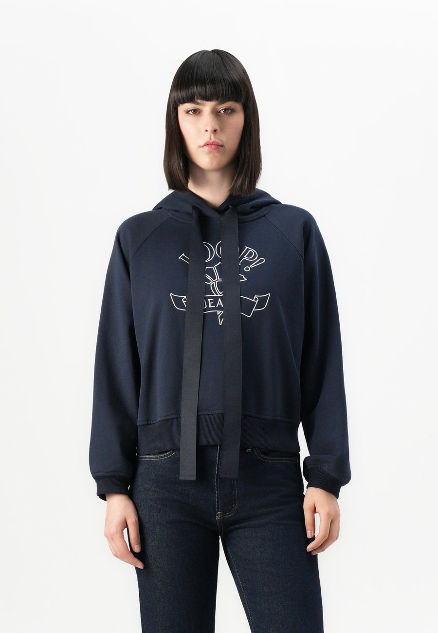 Худи JOOP! Jeans TINNA , Dark Blue/Blue Denim, Синий, Худи JOOP! Jeans TINNA , Dark Blue/Blue Denim
Худи JOOP! Jeans TINNA , Dark Blue/Blue Denim, Синий, Худи JOOP! Jeans TINNA , Dark Blue/Blue Denim