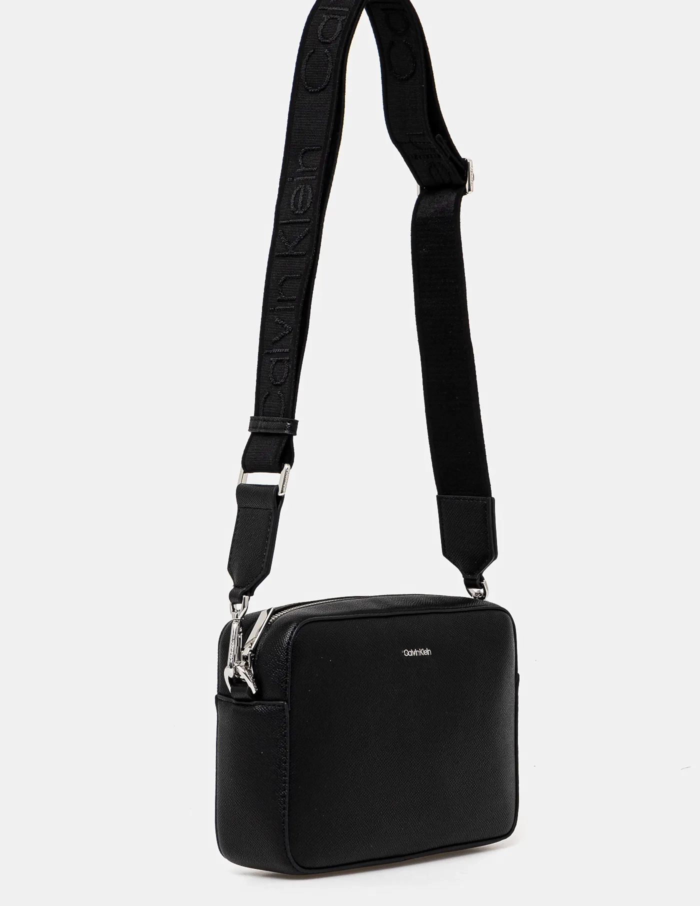 Сумочка Calvin Klein, черный
Сумочка Calvin Klein, черный