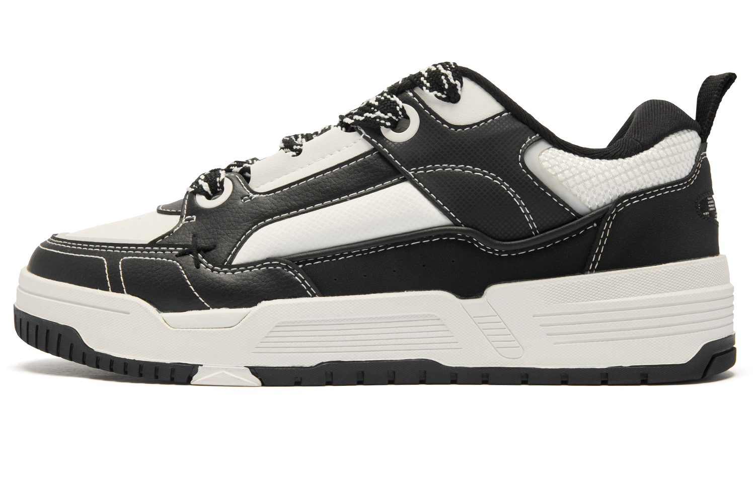 QIAODAN Кроссовки Goku Puffy, противоскользящие, дышащие, увеличивающие рост, низкие кроссовки для скейтбординга, мужские, черно-белые
QIAODAN Кроссовки Goku Puffy, противоскользящие, дышащие, увеличивающие рост, низкие кроссовки для скейтбординга, мужские, черно-белые