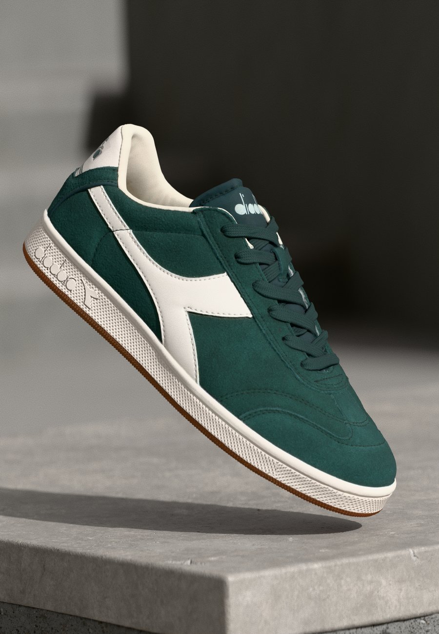 Кроссовки Diadora KICK, Rain Forest/Dark Green
Кроссовки Diadora KICK, Rain Forest/Dark Green