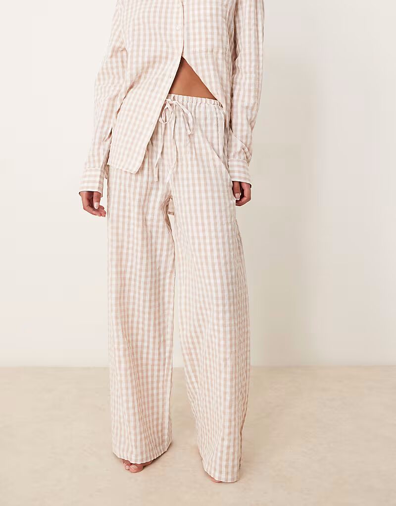 Пижамные штаны Luna свободного покроя в бежевую клетку
Пижамные штаны Luna свободного покроя в бежевую клетку