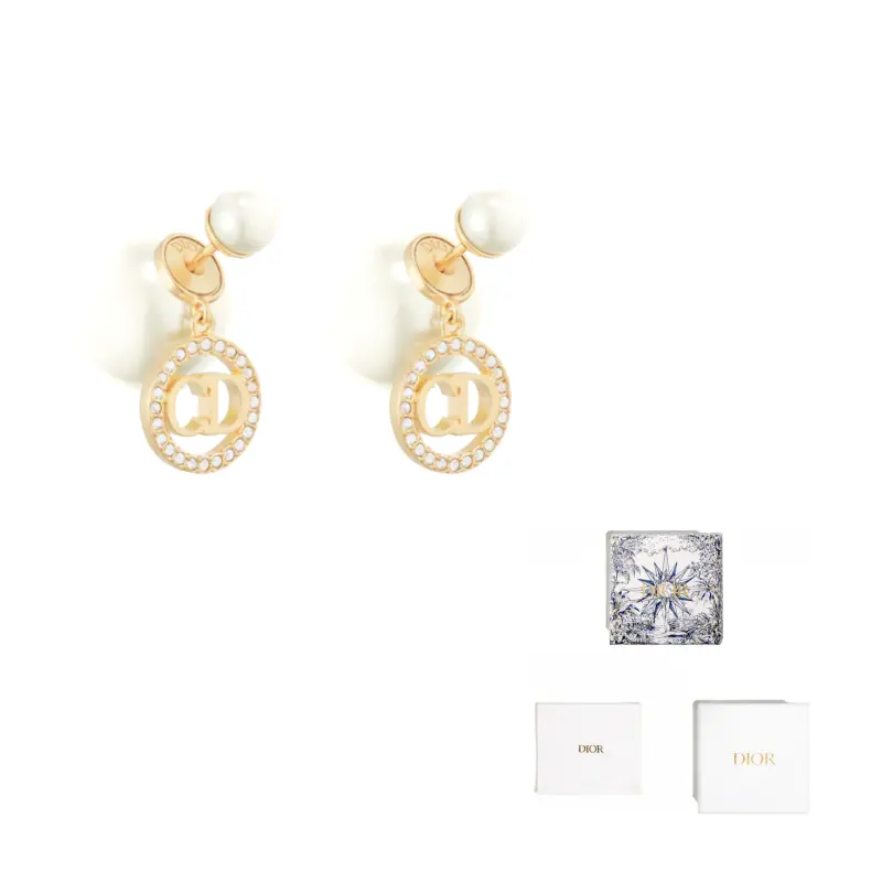 DIOR Сережки Silver Gray для женщин
DIOR Сережки Silver Gray для женщин