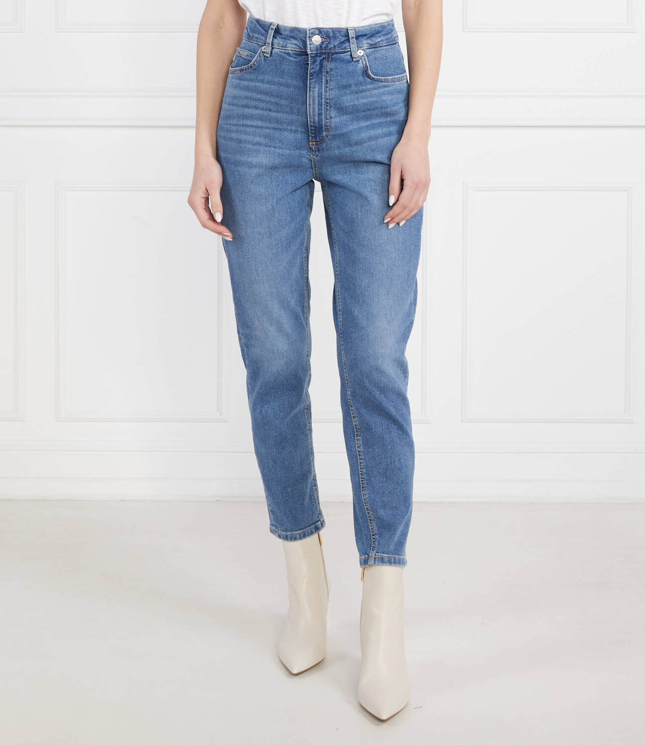 Джинсы BOSS BLACK RUTH HR Regular Fit, синий
Джинсы BOSS BLACK RUTH HR Regular Fit, синий