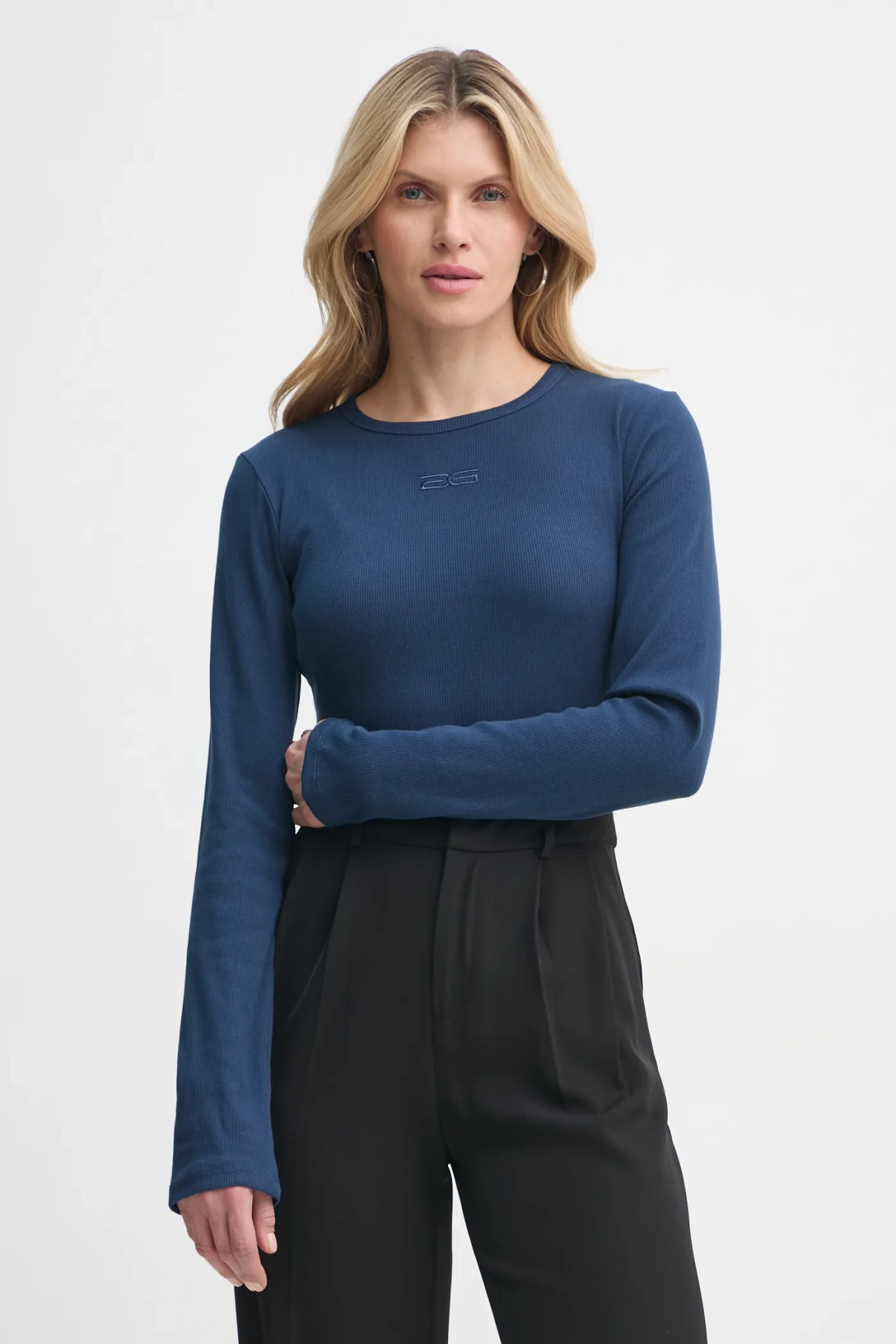 Футболка с длинным рукавом Gestuz, темно-синий
Футболка с длинным рукавом Gestuz, темно-синий