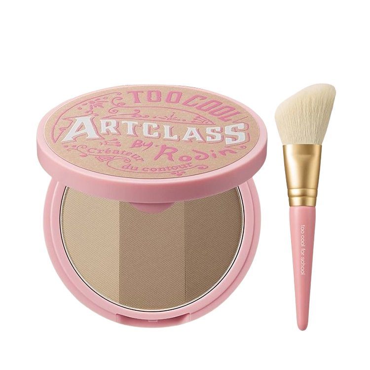Toocoolforschool Art Class Tricolor Contouring Queen Natural Complexion Too Cool For School, two-piece set: #2 modern бежевый серый contouring palette+розовый handle makeup brush
Toocoolforschool Art Class Tricolor Contouring Queen Natural Complexion Too Cool For School, two-piece set: #2 modern бежевый серый contouring palette+розовый handle makeup brush