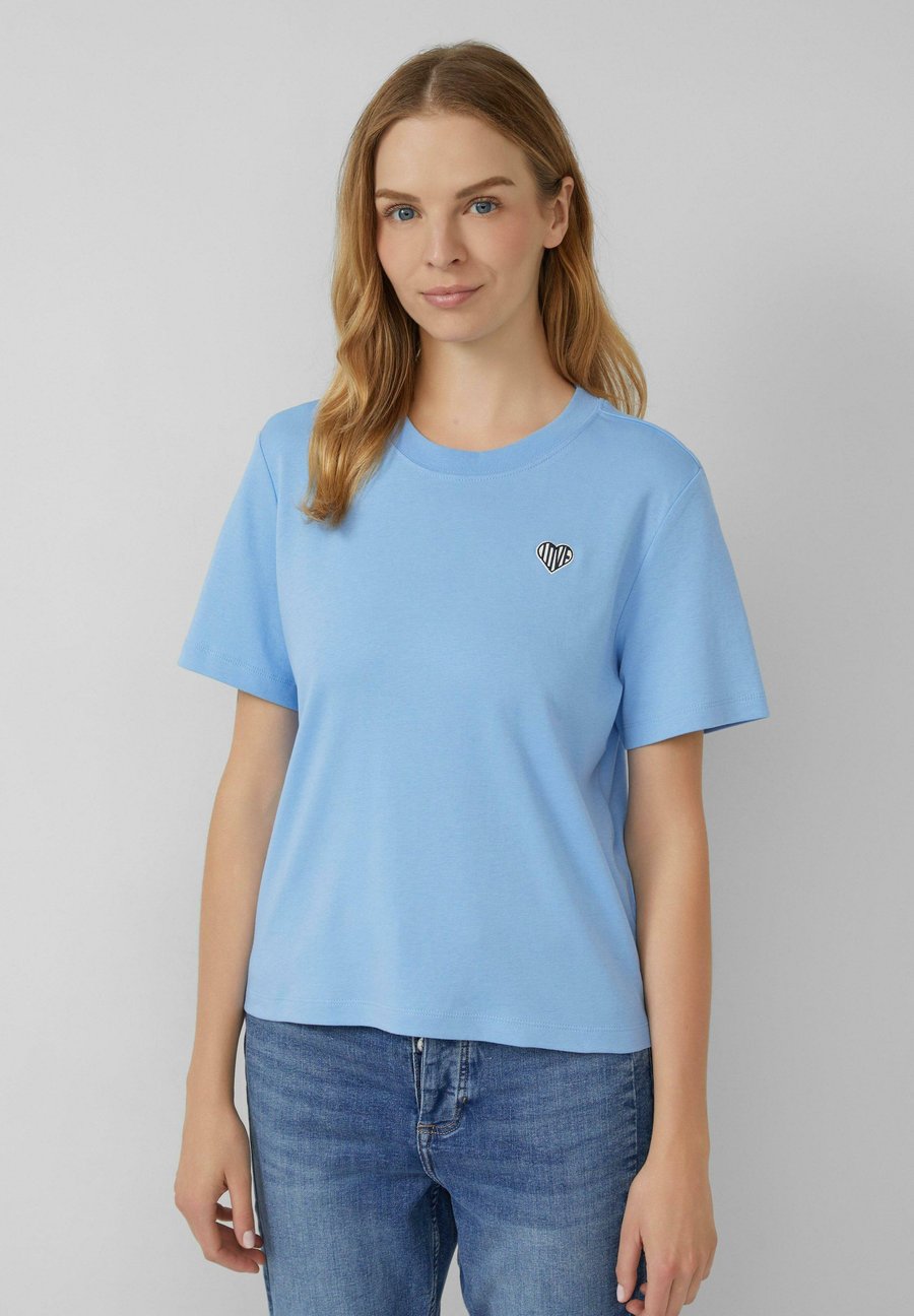 Футболка s.Oliver AUS INTERLOCK MIT KLEINEM PATCH, Arktisblau/Light Blue, Синий, Футболка s.Oliver AUS INTERLOCK MIT KLEINEM PATCH, Arktisblau/Light Blue
Футболка s.Oliver AUS INTERLOCK MIT KLEINEM PATCH, Arktisblau/Light Blue, Синий, Футболка s.Oliver AUS INTERLOCK MIT KLEINEM PATCH, Arktisblau/Light Blue
