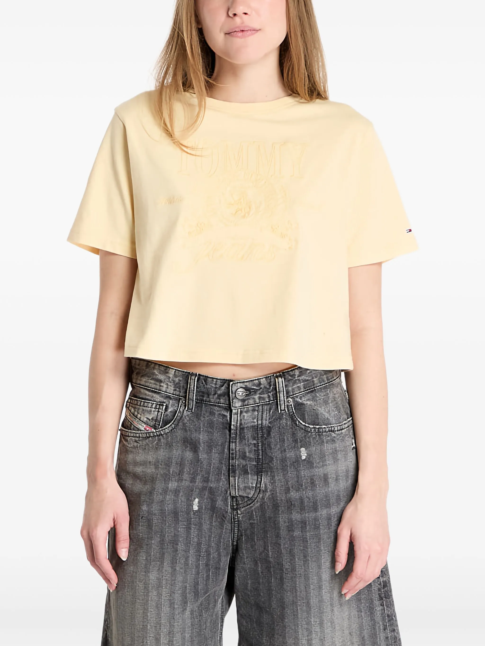 Футболка с вышитым логотипом Tommy Jeans, желтый
Футболка с вышитым логотипом Tommy Jeans, желтый