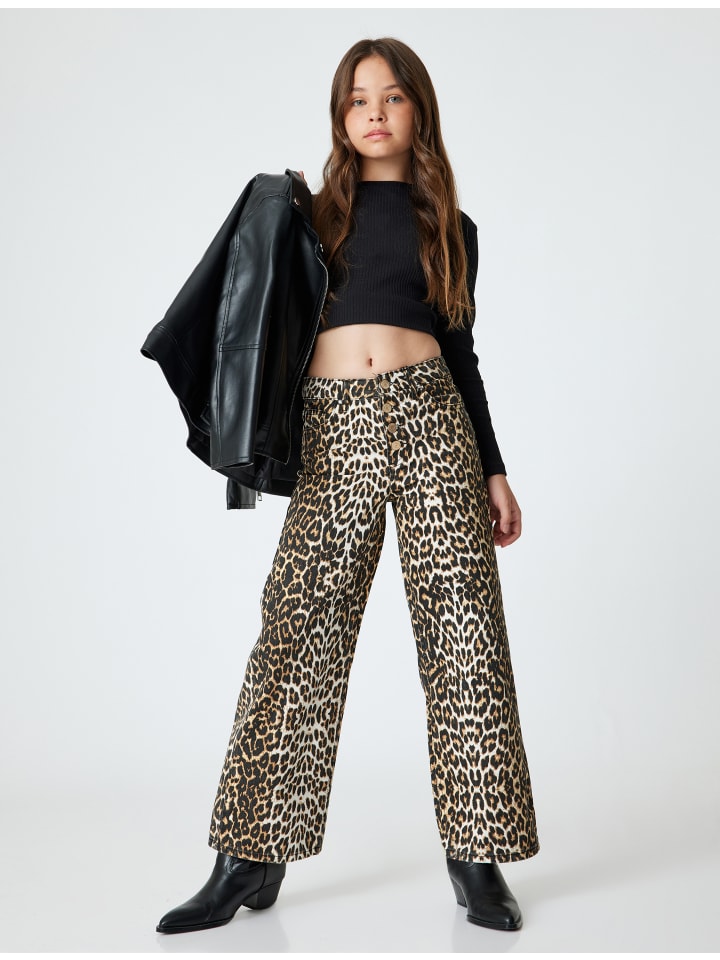 Джинсы KOTON, цвет schwarz gemustert
Джинсы KOTON, цвет schwarz gemustert