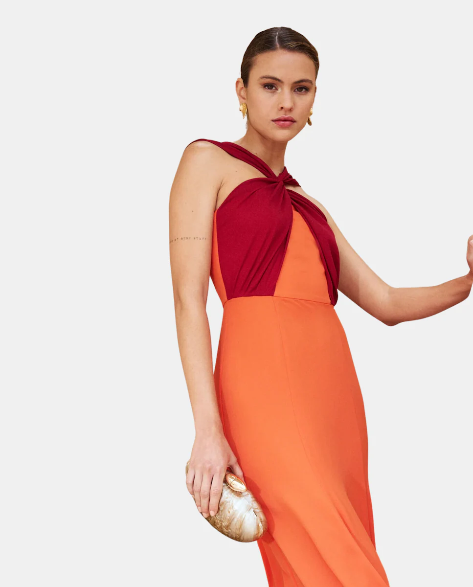 Миди-платье с халтером и двухцветным вырезом MIPHAI, оранжевый
Миди-платье с халтером и двухцветным вырезом MIPHAI, оранжевый