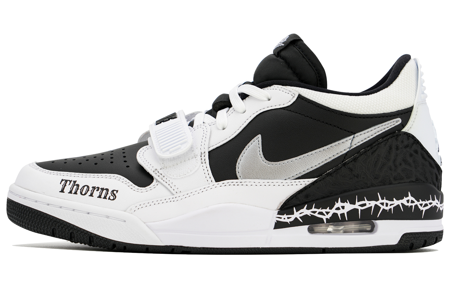 Jordan Легкие баскетбольные кроссовки Legacy 312 с устойчивостью к истиранию, мужские, черно-белые с серебристым
Jordan Легкие баскетбольные кроссовки Legacy 312 с устойчивостью к истиранию, мужские, черно-белые с серебристым