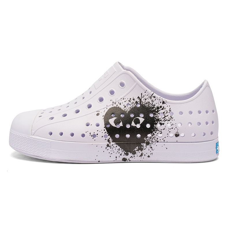 Детские сандалии CRAZY ATIV, черный
Детские сандалии CRAZY ATIV, черный