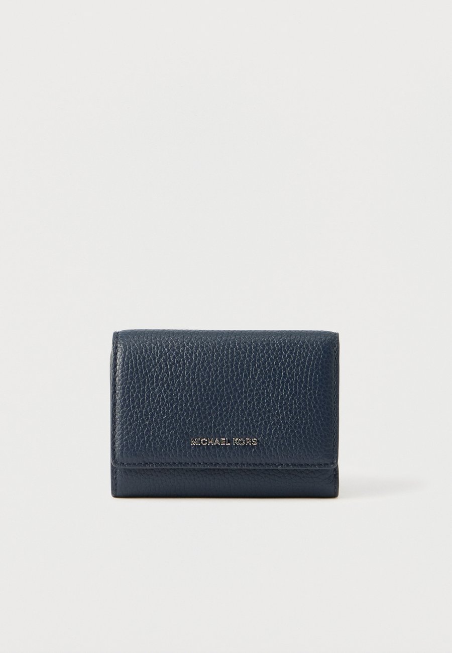 Кошелек MICHAEL Michael Kors BRYANT TRIFOLD WALLET, Dress Blues/Blue
Кошелек MICHAEL Michael Kors BRYANT TRIFOLD WALLET, Dress Blues/Blue