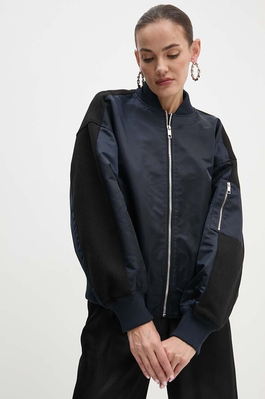 Бомбер из смесовой шерсти BOSS, темно-синий
Бомбер из смесовой шерсти BOSS, темно-синий