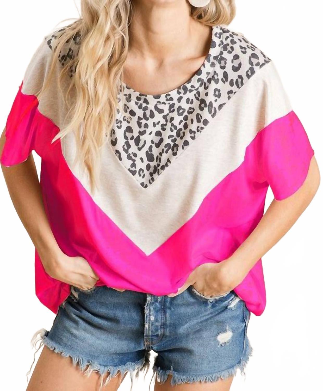 Леопардовый топ с цветными блоками в неоново-розовом BiBi
Леопардовый топ с цветными блоками в неоново-розовом BiBi