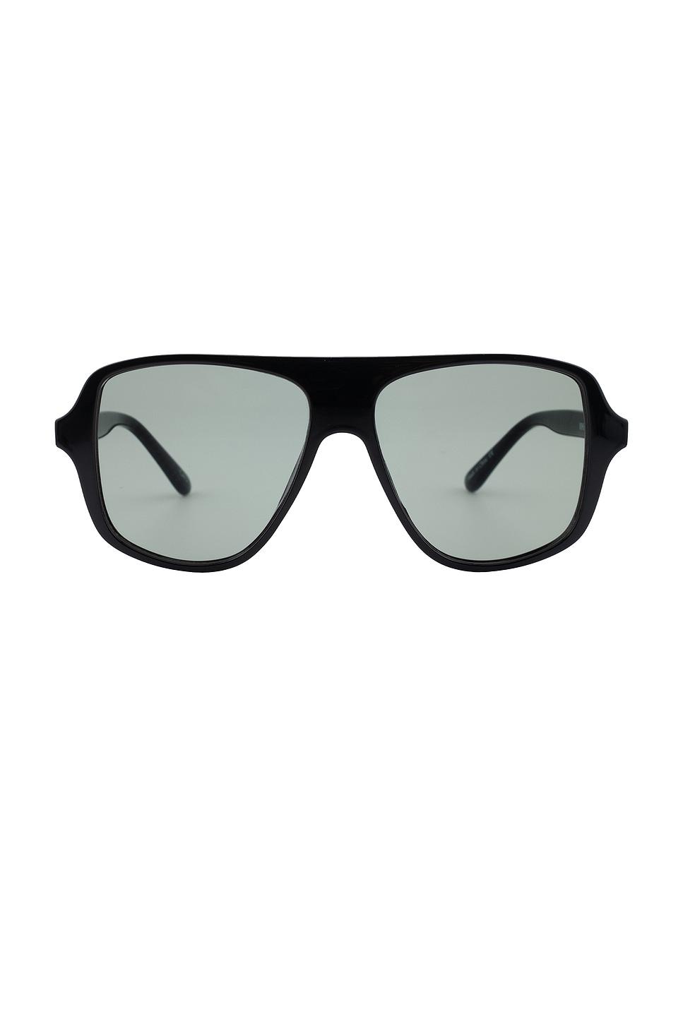 Солнцезащитные очки Mikki Otra, black & green
Солнцезащитные очки Mikki Otra, black & green