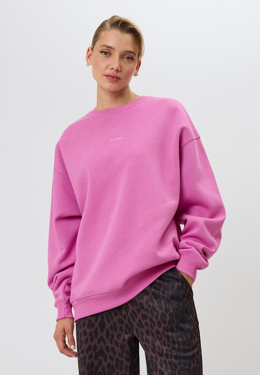 Толстовка OH APRIL Sweatshirt, Candy/Light Pink
Толстовка OH APRIL Sweatshirt, Candy/Light Pink