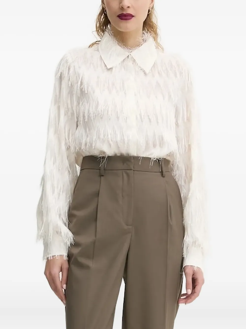 Рубашка с воротником, отделанным бахромой Bruuns Bazaar, белый
Рубашка с воротником, отделанным бахромой Bruuns Bazaar, белый