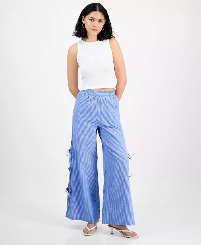 Женские брюки Amelie в полоску с завязками по бокам, широкие En Saison, синий
Женские брюки Amelie в полоску с завязками по бокам, широкие En Saison, синий