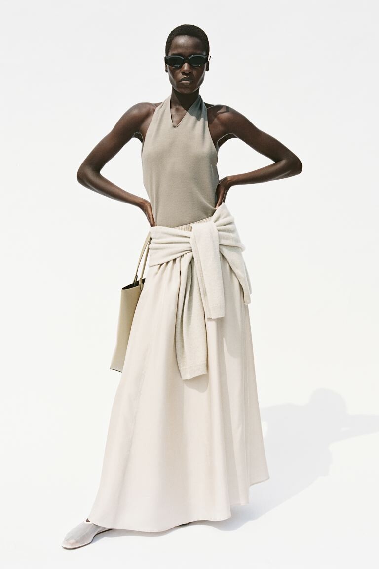 Боди-Стринги с воротником-халтером H&M, серый
Боди-Стринги с воротником-халтером H&M, серый