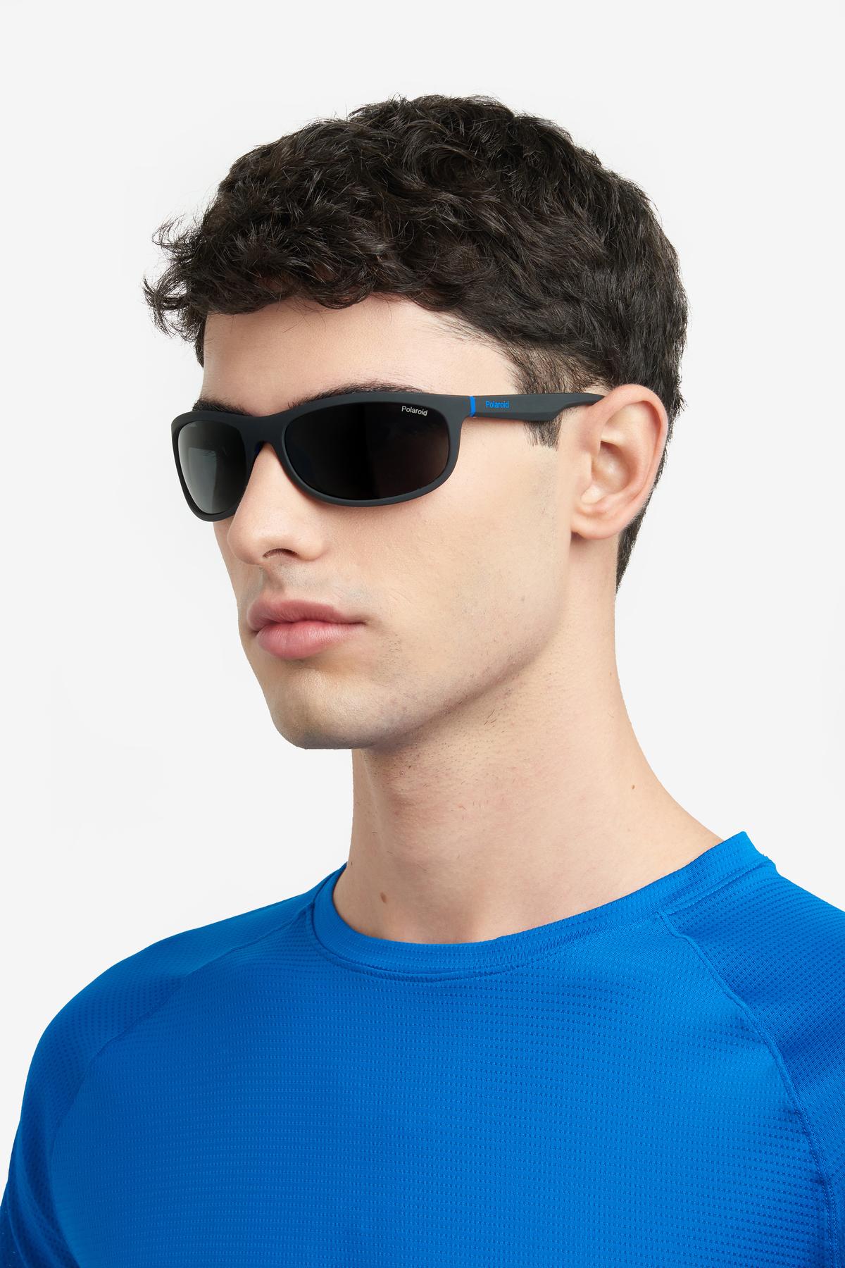 Мужские солнцезащитные очки PLD 2157-S POLAROID
Мужские солнцезащитные очки PLD 2157-S POLAROID