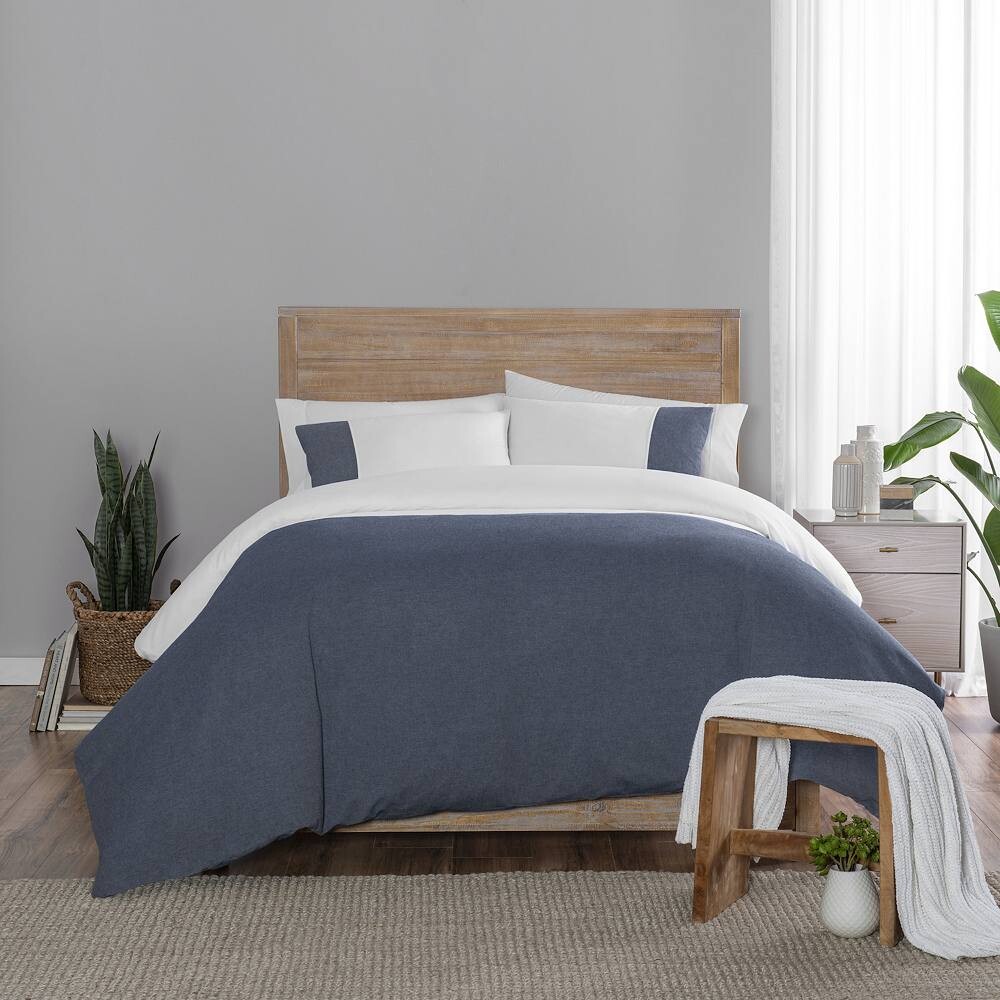 Комплект пуховых одеял Vue Elements Kinsley Chambray Colorblock из 3 предметов, синий
Комплект пуховых одеял Vue Elements Kinsley Chambray Colorblock из 3 предметов, синий