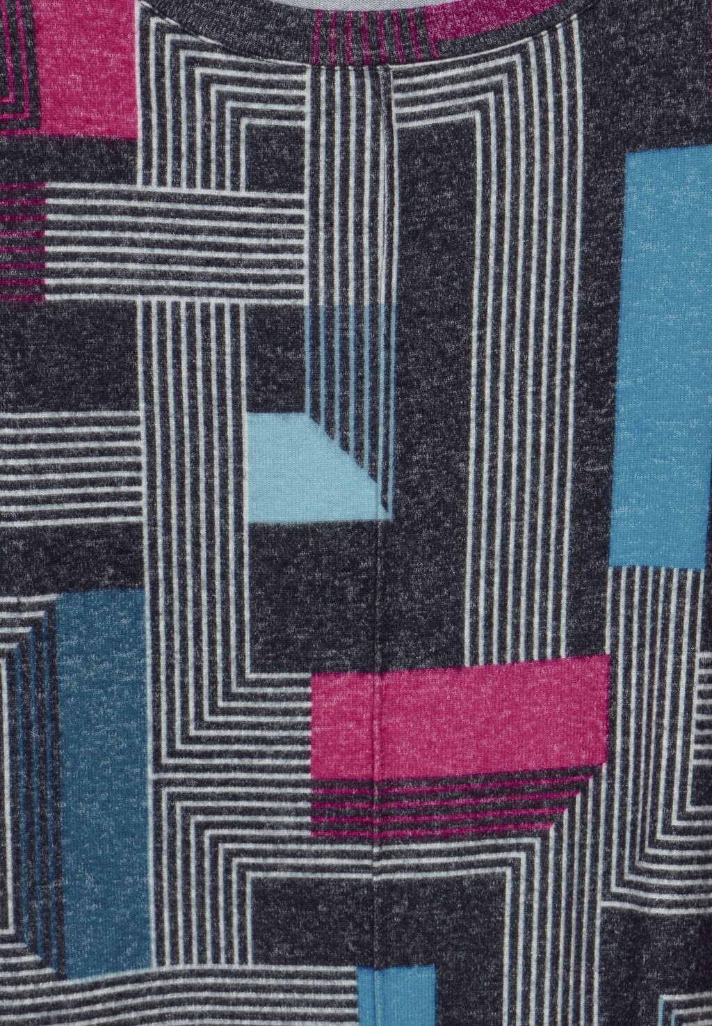 Топ с длинными рукавами Cecil, цвет Mottled Dark Blue
Топ с длинными рукавами Cecil, цвет Mottled Dark Blue