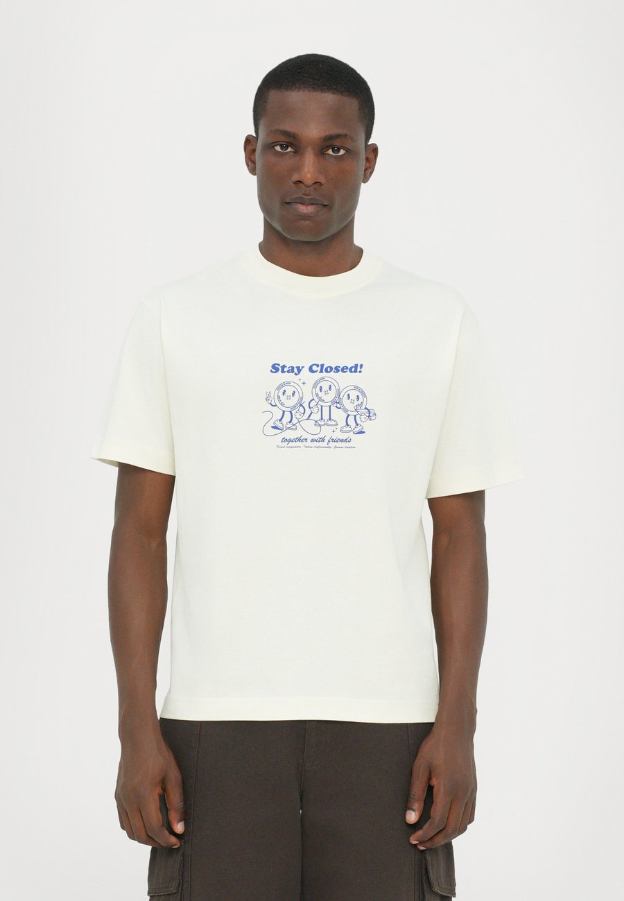 Футболка CLOSED PRINTED, Ivory/Off-White, Белый, Футболка CLOSED PRINTED, Ivory/Off-White
Футболка CLOSED PRINTED, Ivory/Off-White, Белый, Футболка CLOSED PRINTED, Ivory/Off-White