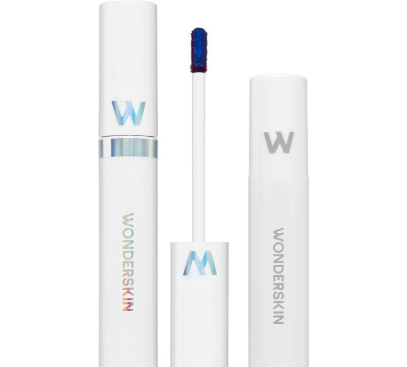 WONDERSKIN Wonder Blading Lip Stain Kit отшелушивающая губная помада оттенок First Kiss 4 мл
WONDERSKIN Wonder Blading Lip Stain Kit отшелушивающая губная помада оттенок First Kiss 4 мл