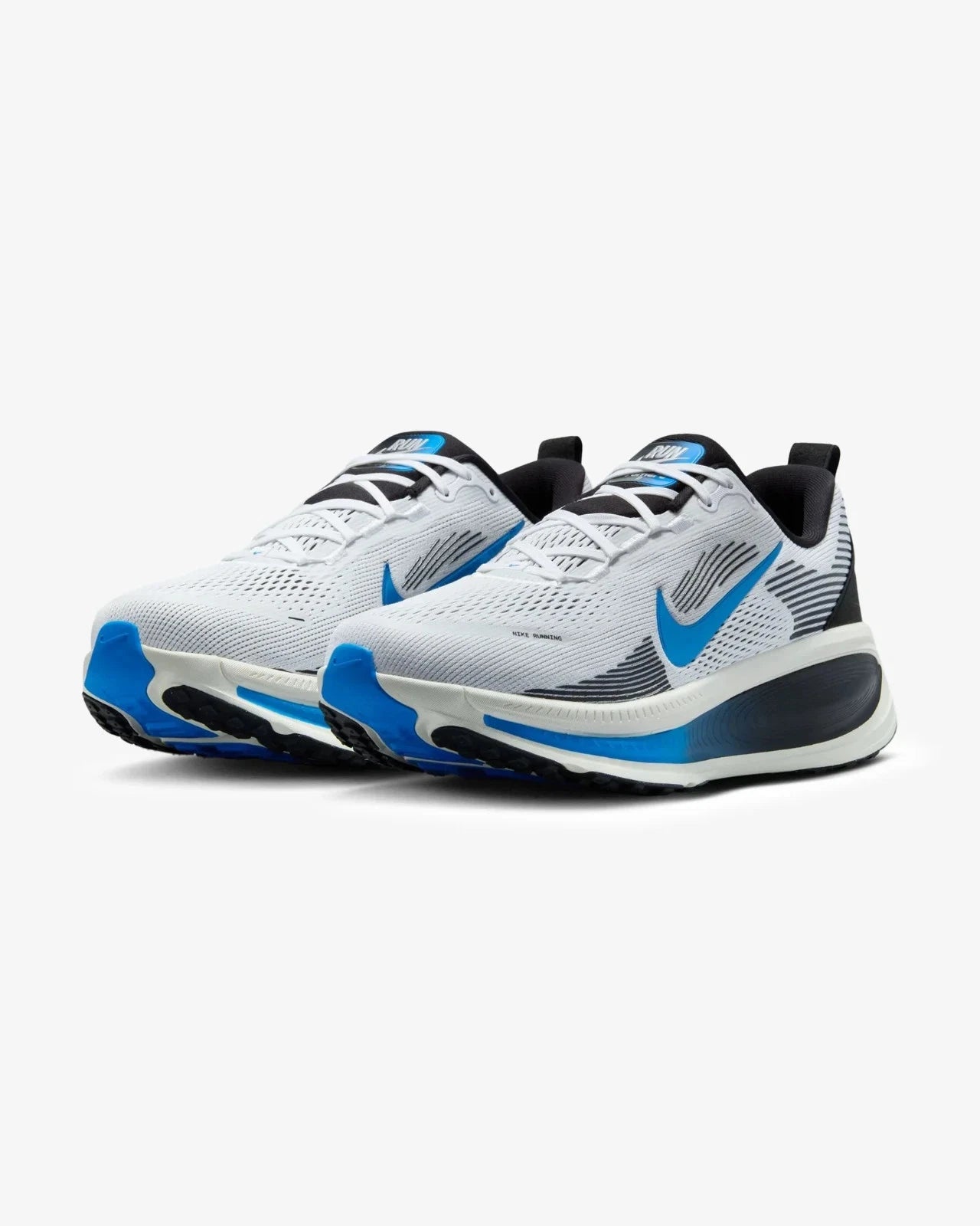 Мужские кроссовки Nike Vomero 18 IB7722-100, белые, с синим рисунком, для бега по шоссе TF8685
Мужские кроссовки Nike Vomero 18 IB7722-100, белые, с синим рисунком, для бега по шоссе TF8685